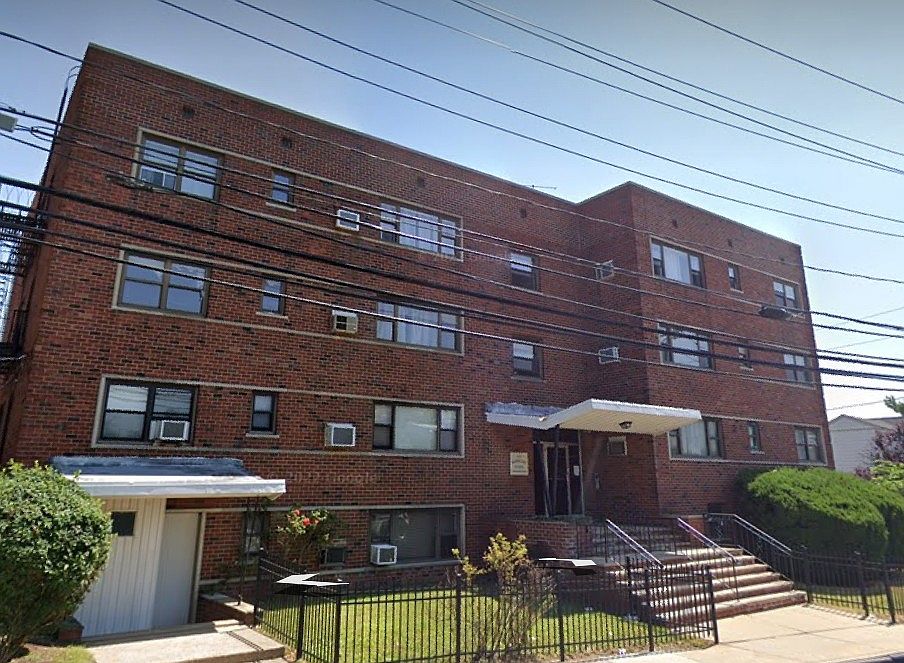 1st image of 204 Woodcliff Ave #2