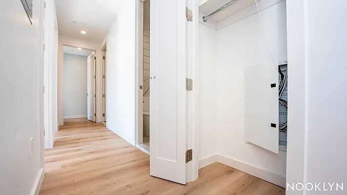 Rented by Nooklyn NYC LLC | media 65