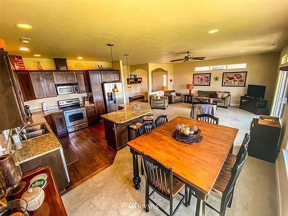 5th image of 9122 Raven Ln NW #C65