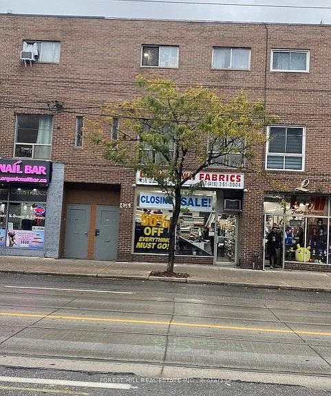 436 Queen St W #2 — Photo 1