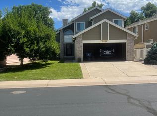 2404 S Gray Dr, Lakewood, CO 80227