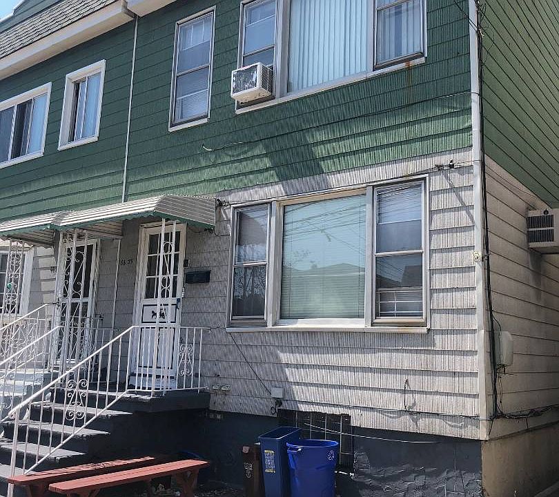2nd image of 66-35 Clinton Ave