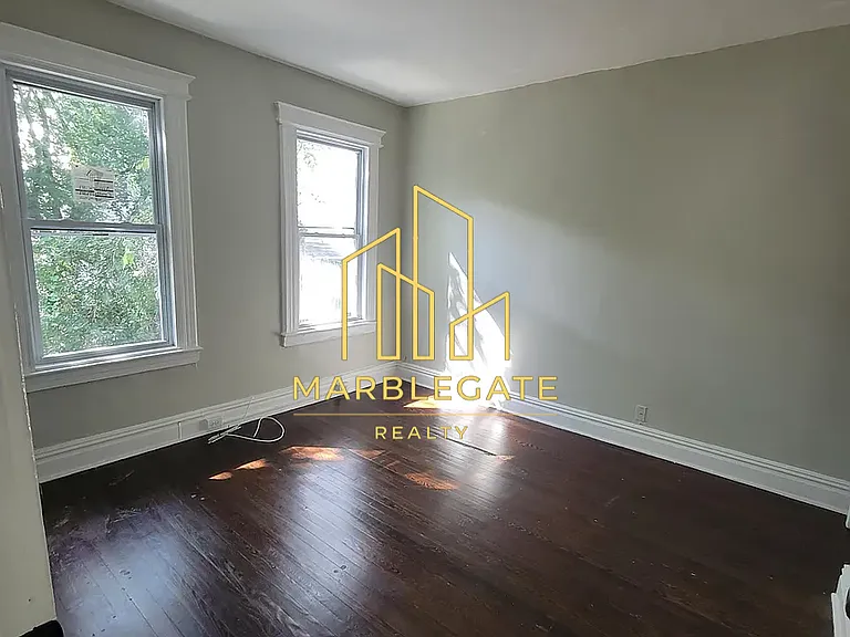 917 S 17th St #11 — Photo 6