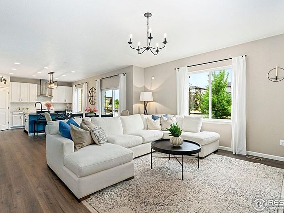 5th image of 1178 Mcmurdo Cir