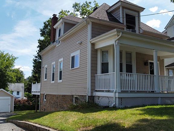 2nd image of 29 Oakwood Ave