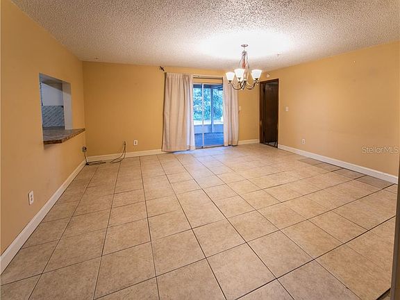 4th image of 36303 Santeelah Dr