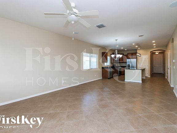 4th image of 625 W Mangrove Rd