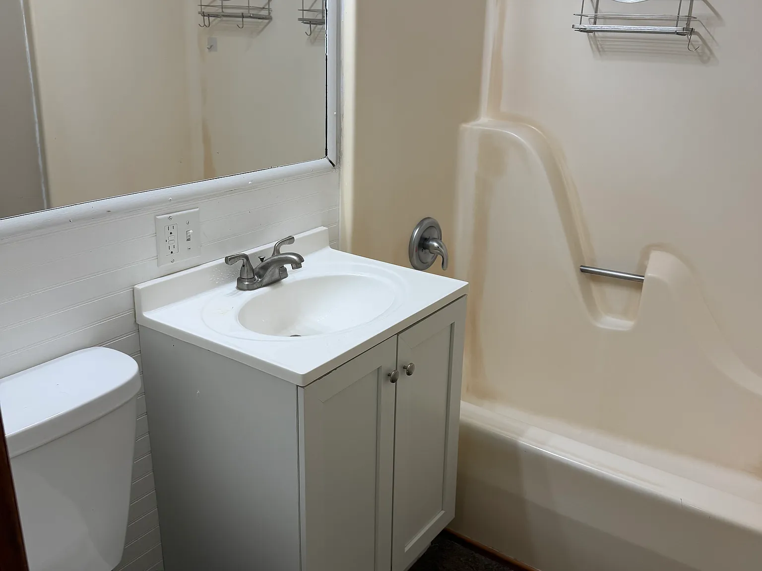 3 bed, 940 sqft, $1,500 — Photo 4