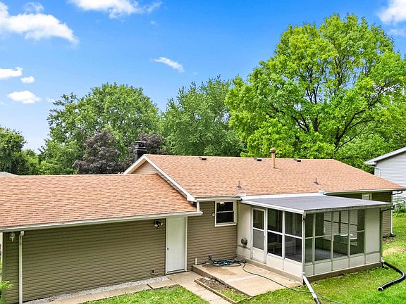 5th image of 1208 Timber Ln