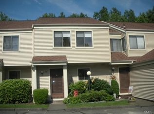 28 Deer Run, Bethel, CT 06801