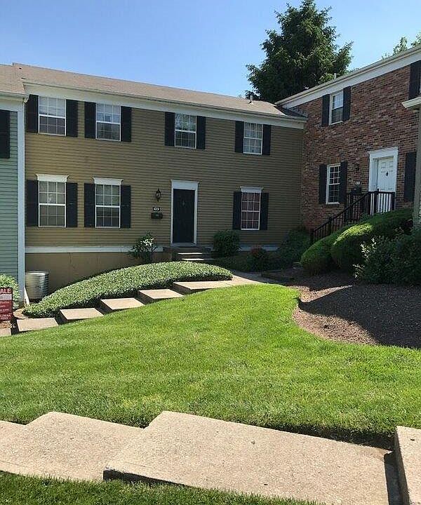 1st image of 129 Chapel Hill Dr #129