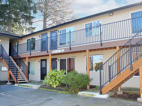 3rd image of 1680 SE Rex St #2