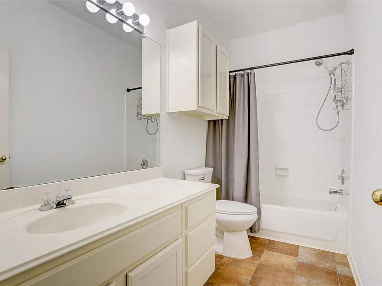 35 Tranquil Glade Pl — Photo 22