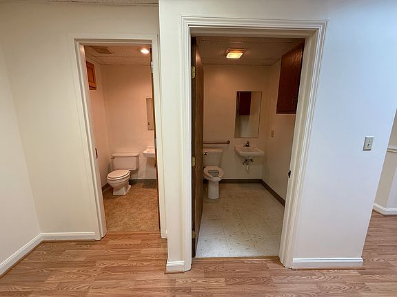 4th image of 1230 Woodland Dr Suite 116
