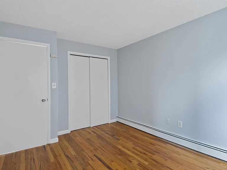 431 7th St #1 — Photo 7