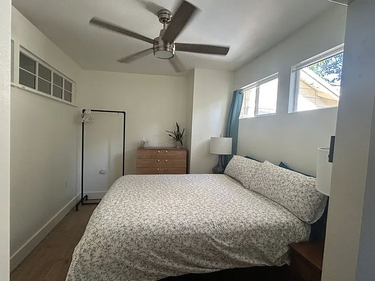 4932 28th Ave S — Photo 3