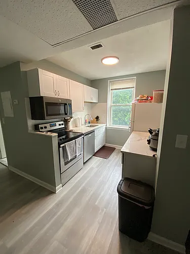 1409 Commonwealth Ave #303 Photo 1