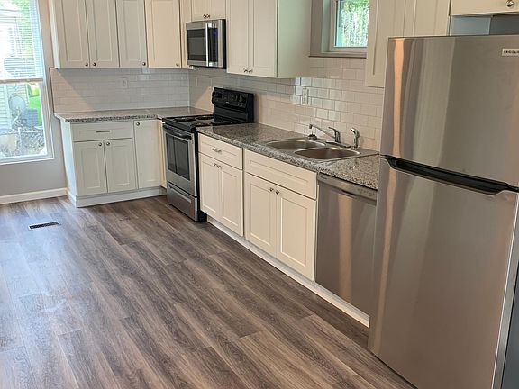 4th image of 4909 Linden Ave Unit 1
