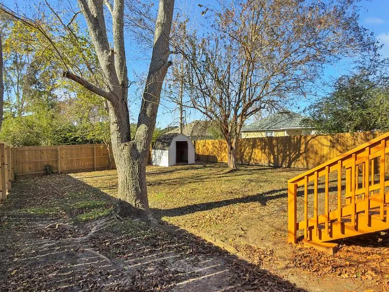 3713 Mulligan Rd — Photo 5