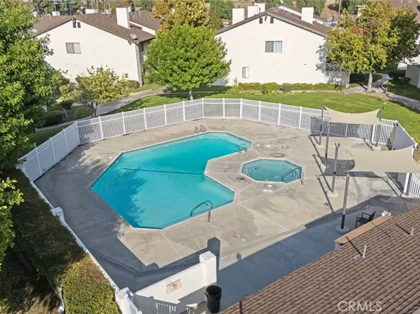 1182 Mohave Dr, Colton, CA 92324