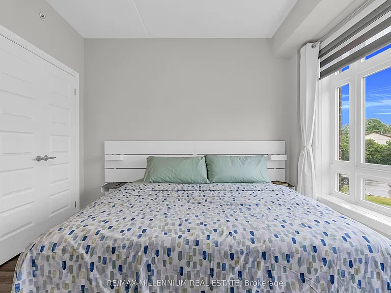 610 Farmstead Dr #220 — Photo 11
