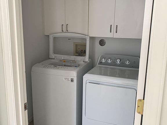 5th image of 3811 Mayfield Ct