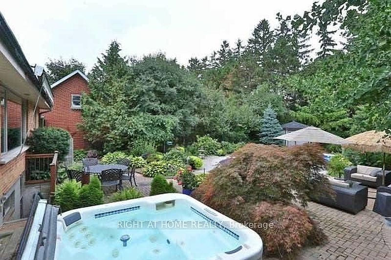 Ajax House for rent - 4 Bedrooms — photo 15