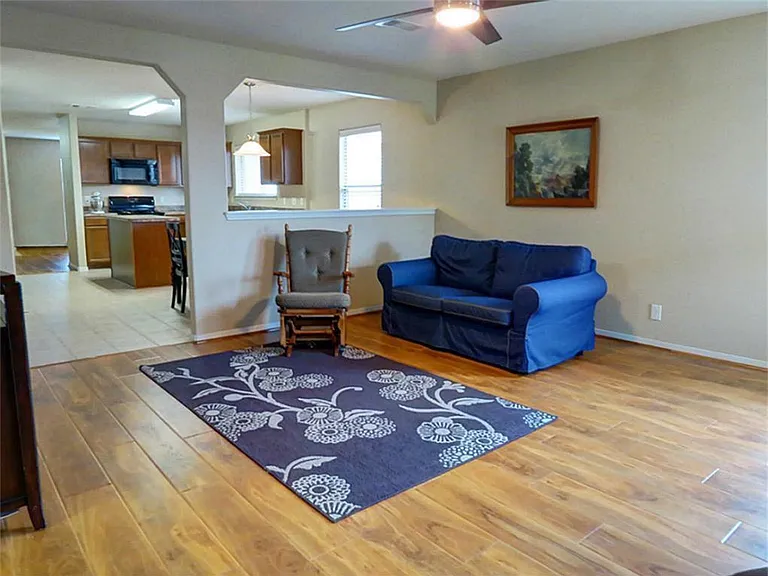9115 Summer Valley Ln — Photo 23