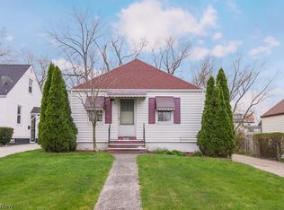 16606 Lotus Dr, Cleveland, OH