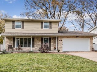 2004 66th St, Windsor Heights, IA 50324
