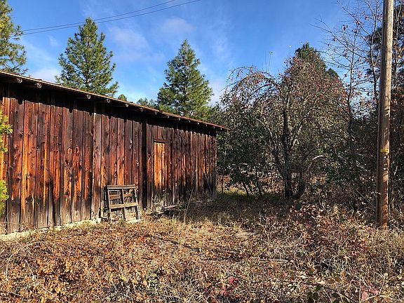 5th image of 23121 Redwood Hwy