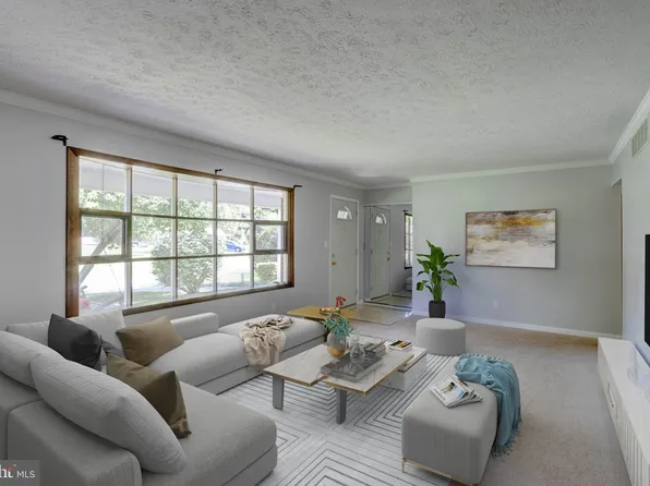 370 Carraca Ct, Severn, MD 21144