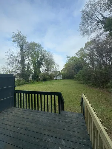 10 Cross St Photo 1