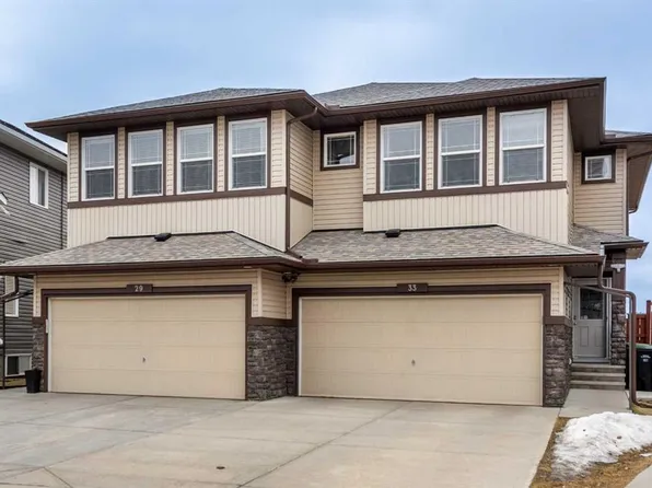 33 NE Evanscove Mnr NW, Calgary, AB T3P 0E5