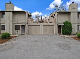 3054 Willowbrook Ln, Aptos, CA 95003