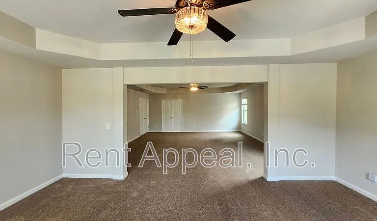 3523 Woodshade Dr — Photo 10