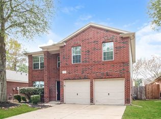 10407 Falling River Dr, Houston, TX 77095