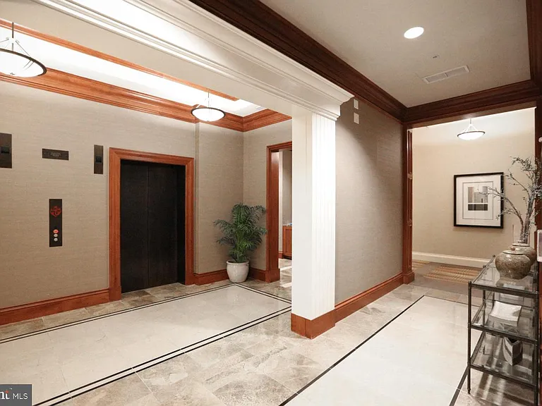 8220 Crestwood Heights Dr #1504 — Photo 29