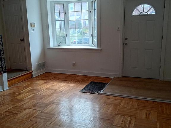 2nd image of 123 Spring Valley Rd