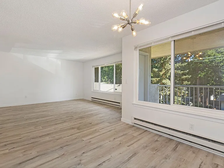 Unionaire Apartments — Photo 15