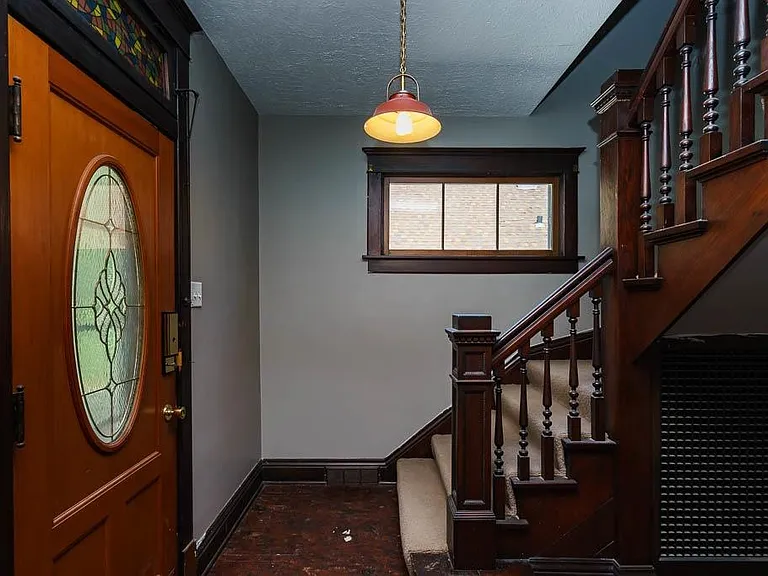 3302 Vinton St — Photo 16