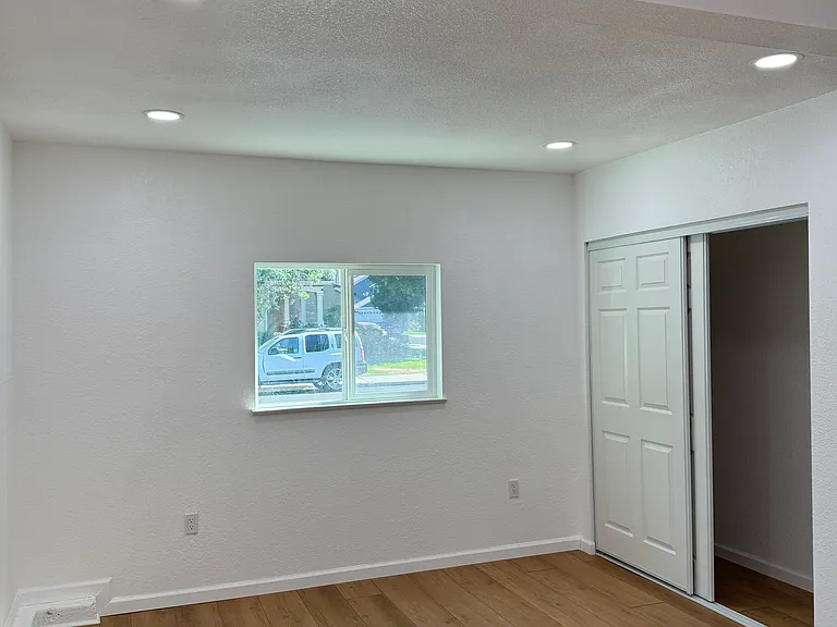 1315 Dolores Ln #STUDIO — Photo 6