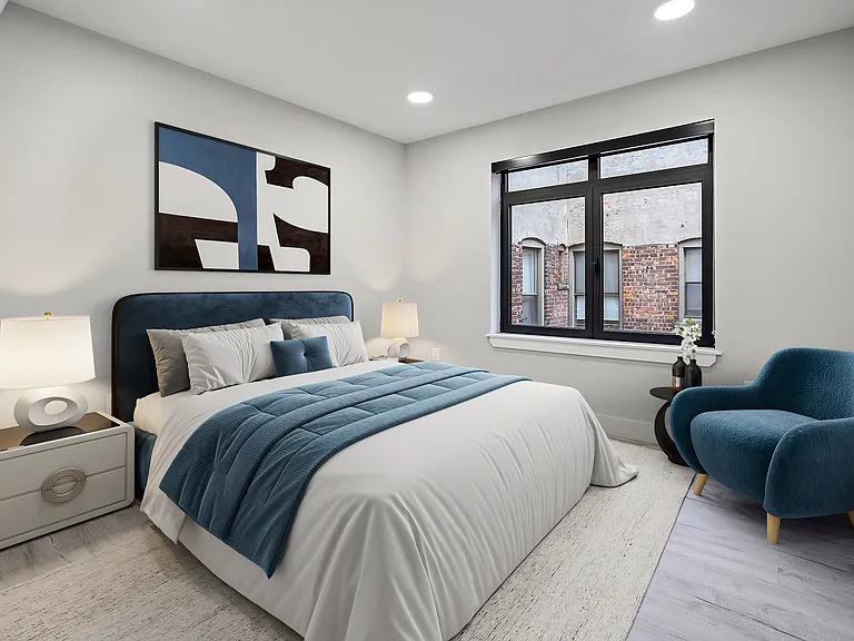 80 Romaine Ave #4C — Photo 4