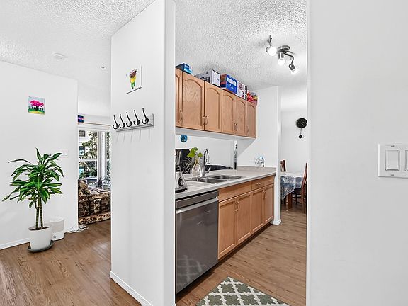 5th image of 279 Suder Greens Dr NW #324
