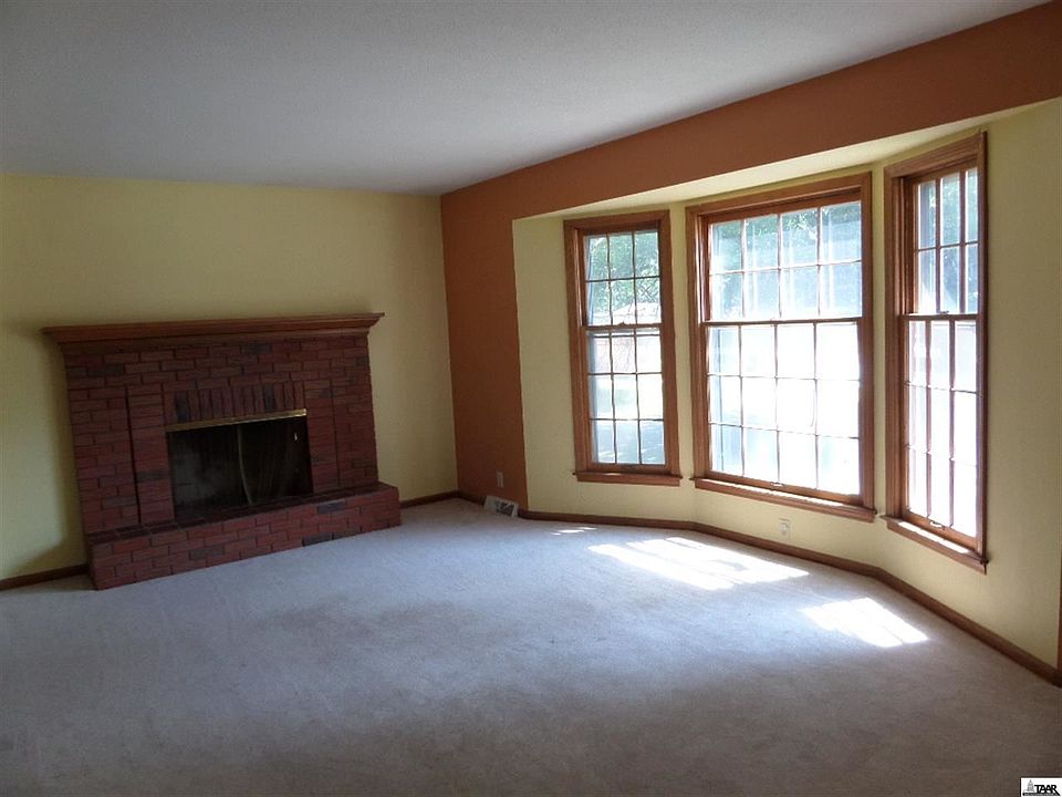 1st image of 7120 Waverly Ave