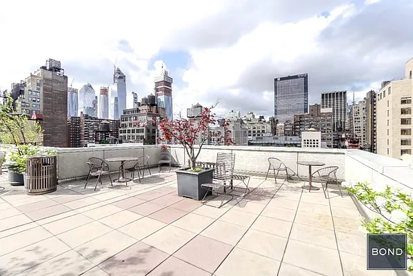 Rented by Bond New York | media 16