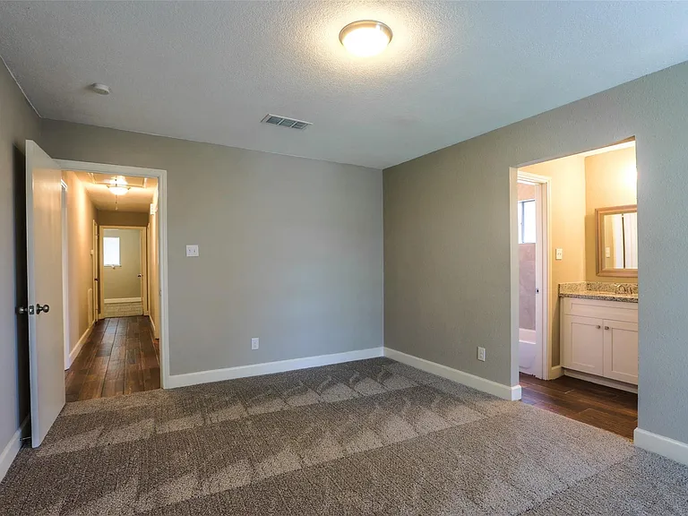 11402 Brook Meadows Ln — Photo 5