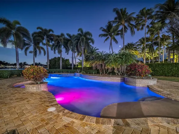 10792 Pine Lodge Trl, Davie, FL 33328