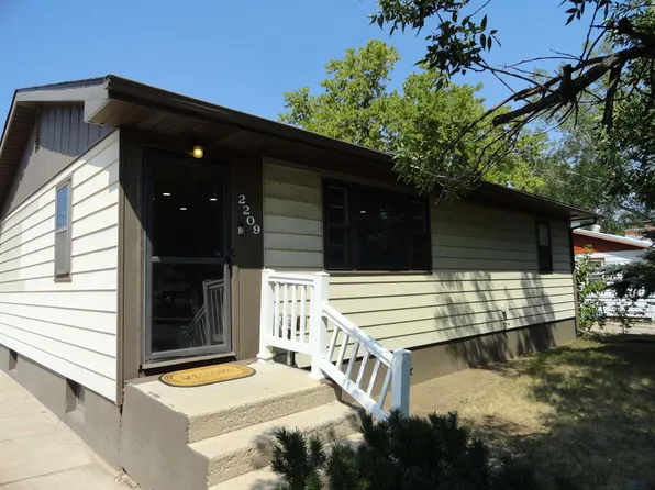 2209 5th St, Rapid City, SD 57701