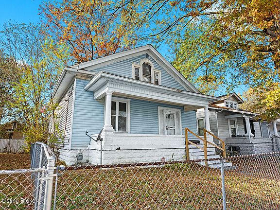 2nd image of 824 S 36th St